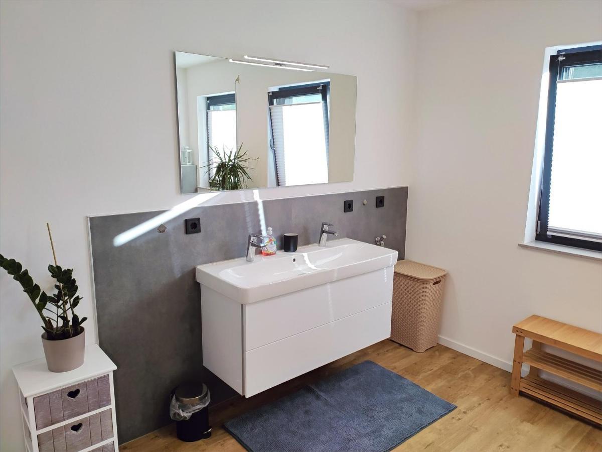 Fewo Wildflecken - Ferienwohnung Rhoen Neubau 2021 Екстериор снимка