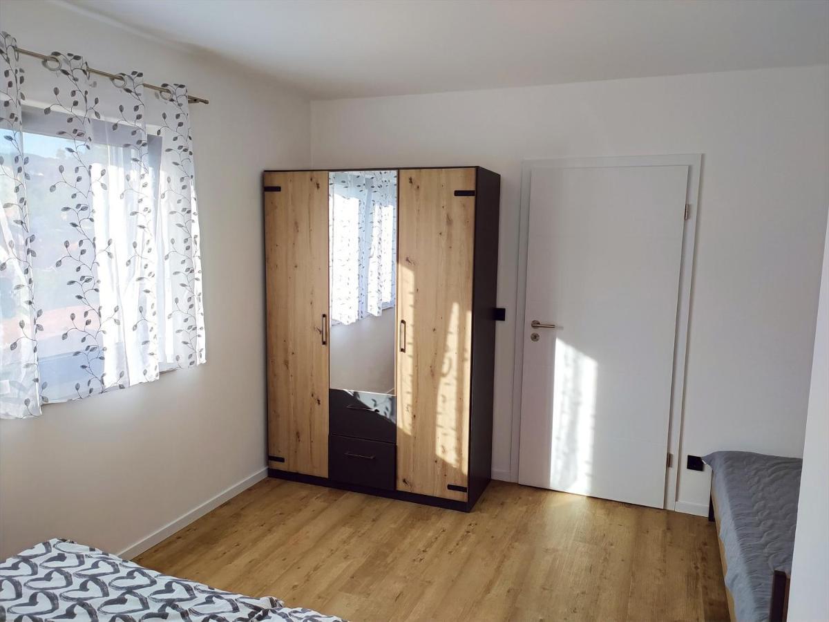 Fewo Wildflecken - Ferienwohnung Rhoen Neubau 2021 Екстериор снимка